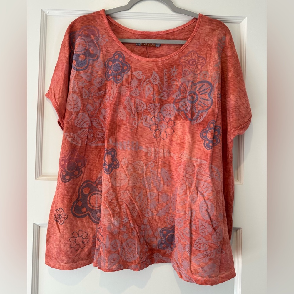 Blue Fish HD Moon Tee in Summer Glow-NWT!